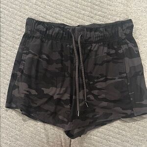 Women's Camo Shorts